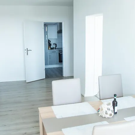 Smart-tv, Kueche, Balkon Lägenhet Emden