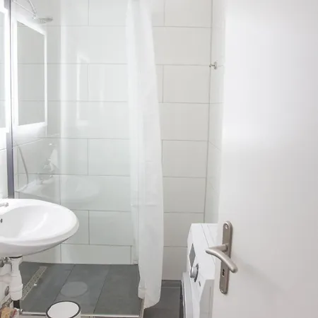 Apartment Smart-tv, Kueche, Balkon