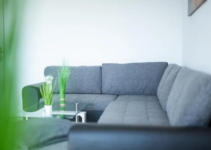 Smart-tv, Kueche, Balkon *